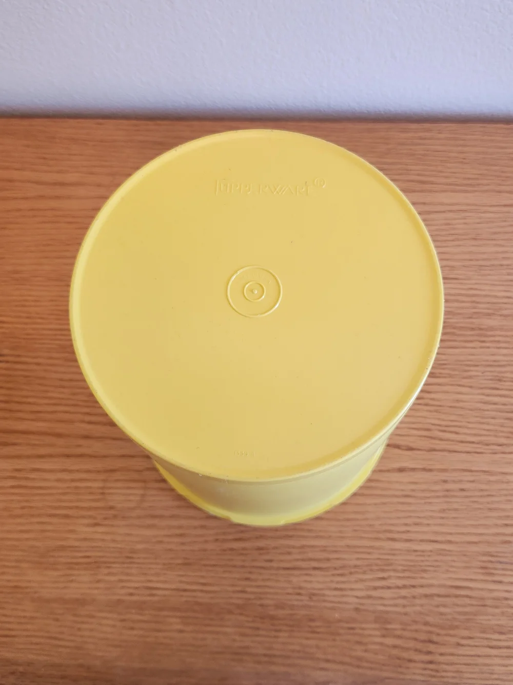 Tupperware set five
